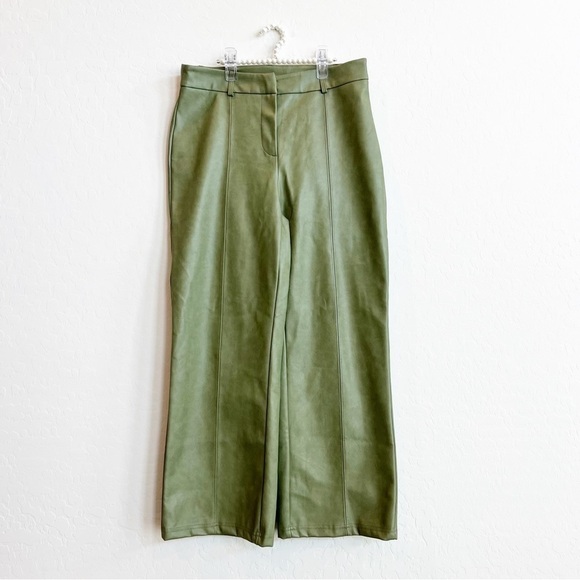 NEW 7 For All Mankind Women's Faux Leather Wide Leg Crop Pants Green Medium - Picture 2 of 7